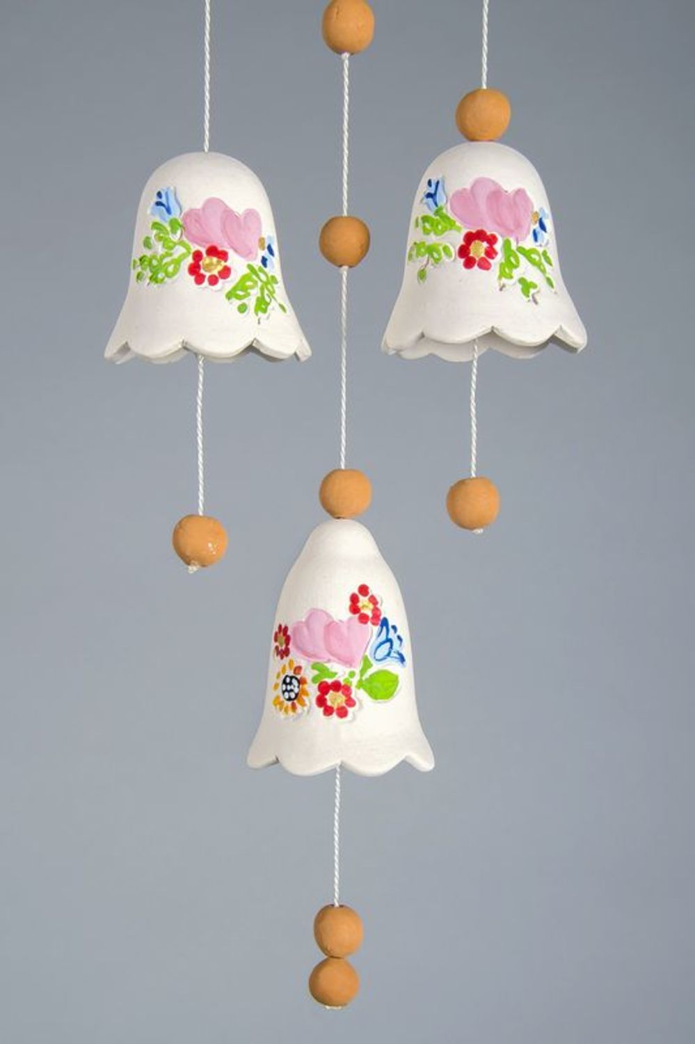 Ceramic hanging bells white and brown photo 1