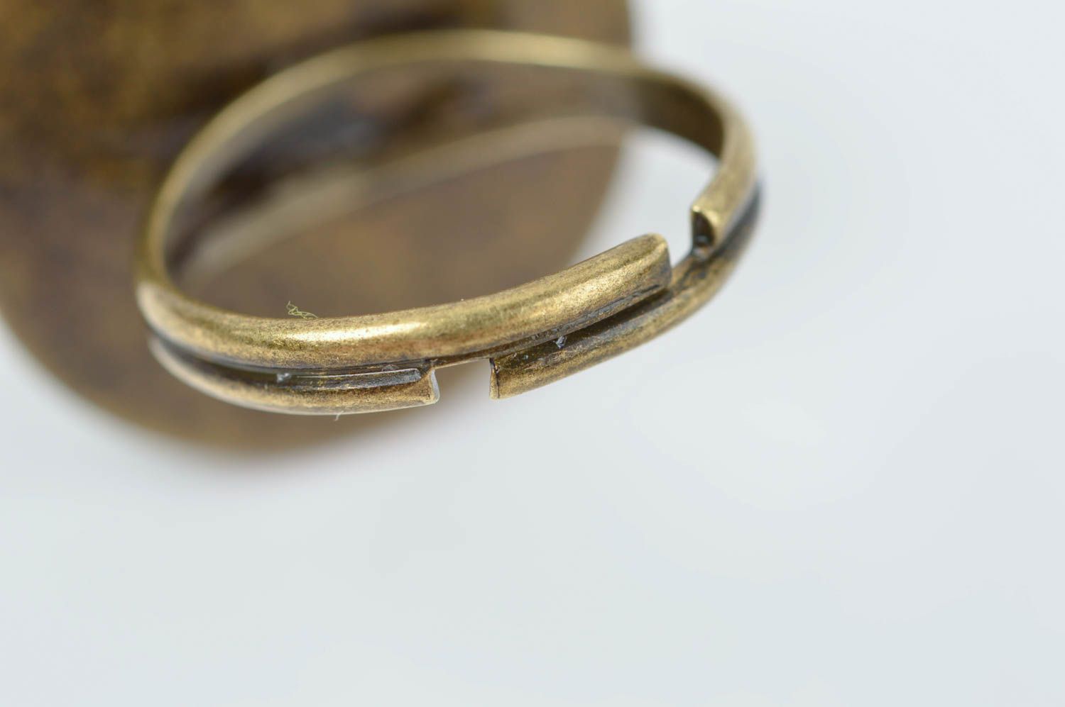 Кольцо ручной работы модное кольцо домик на горе необычное кольцо яркое фото 3