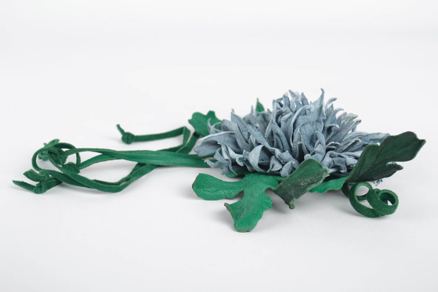 Colgante artesanal con flor de cuero bisutería hecha a mano regalo para mujer foto 4