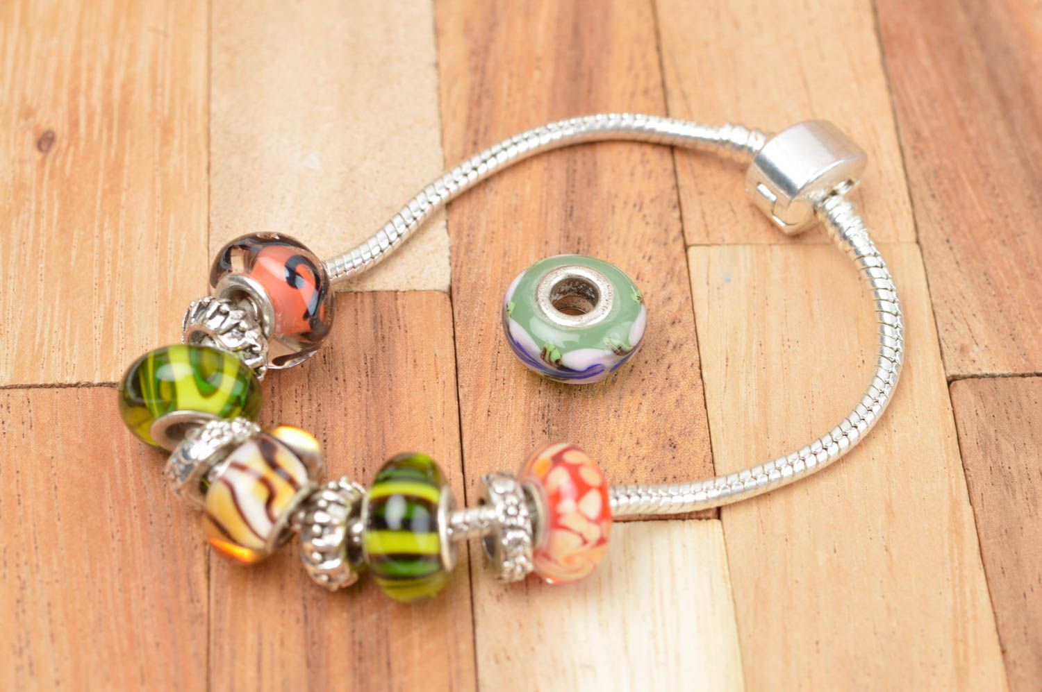 Lampwork Perle handgemachte Glasperle Schmuckperle zum Basteln grün künstlerisch foto 4