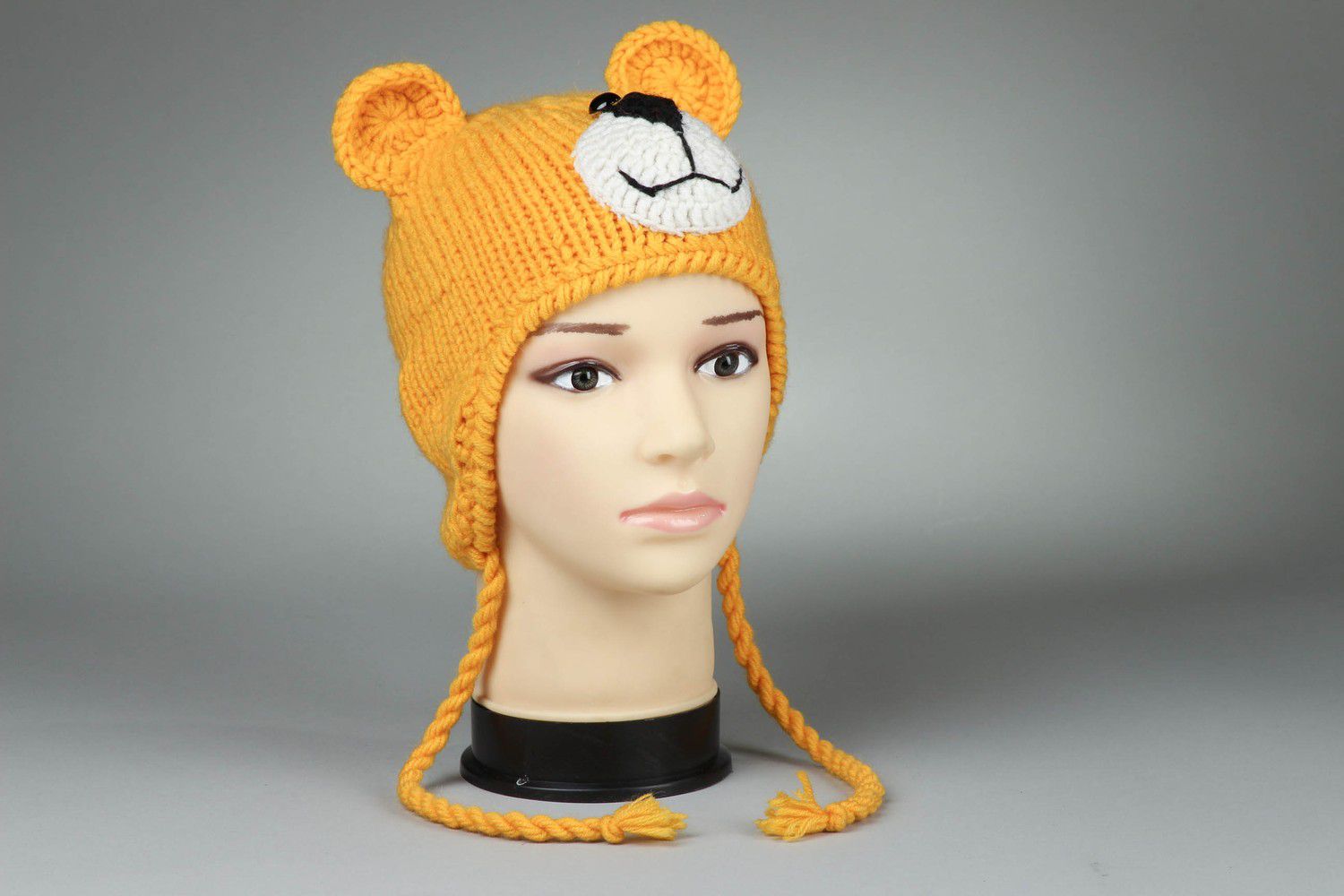 Knitted hat Bear photo 2