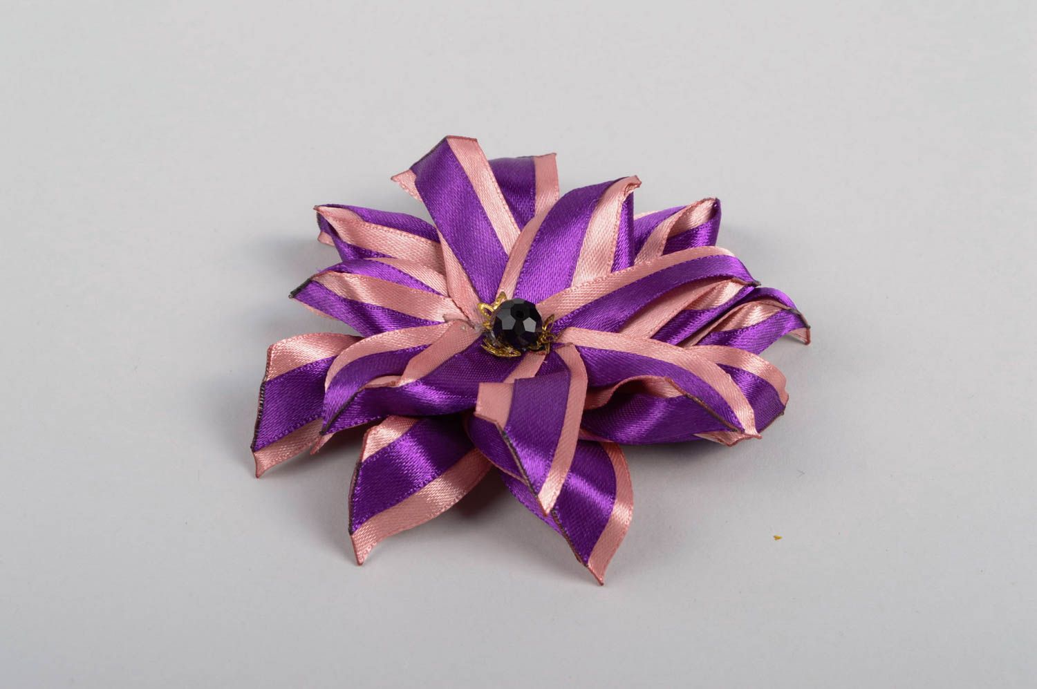 Фиолетовое украшение ручной работы аксессуар для волос заколка с цветком фото 2