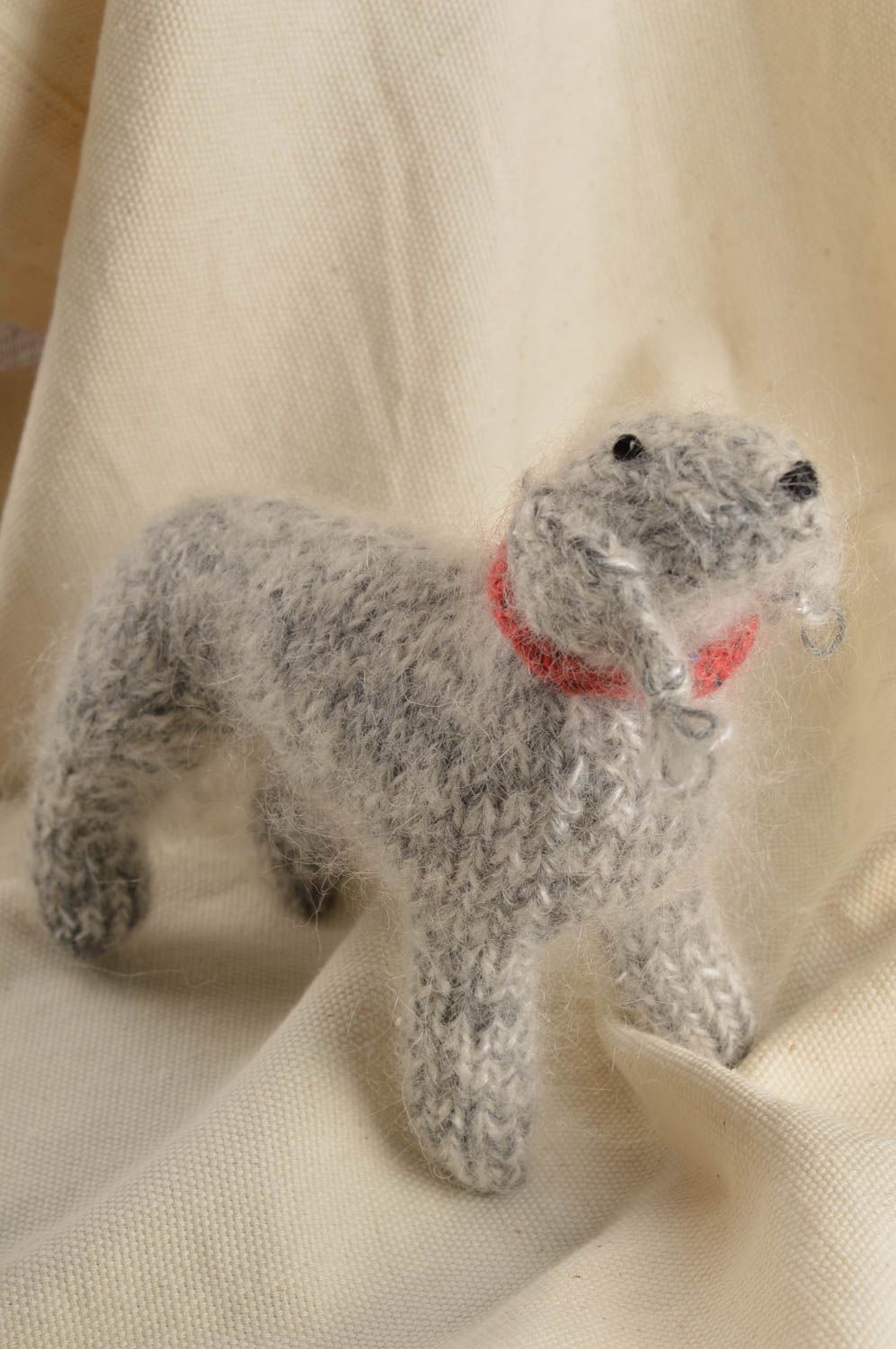Muñeco artesanal juguete tejido regalo original perrito Bedlington terrier foto 1