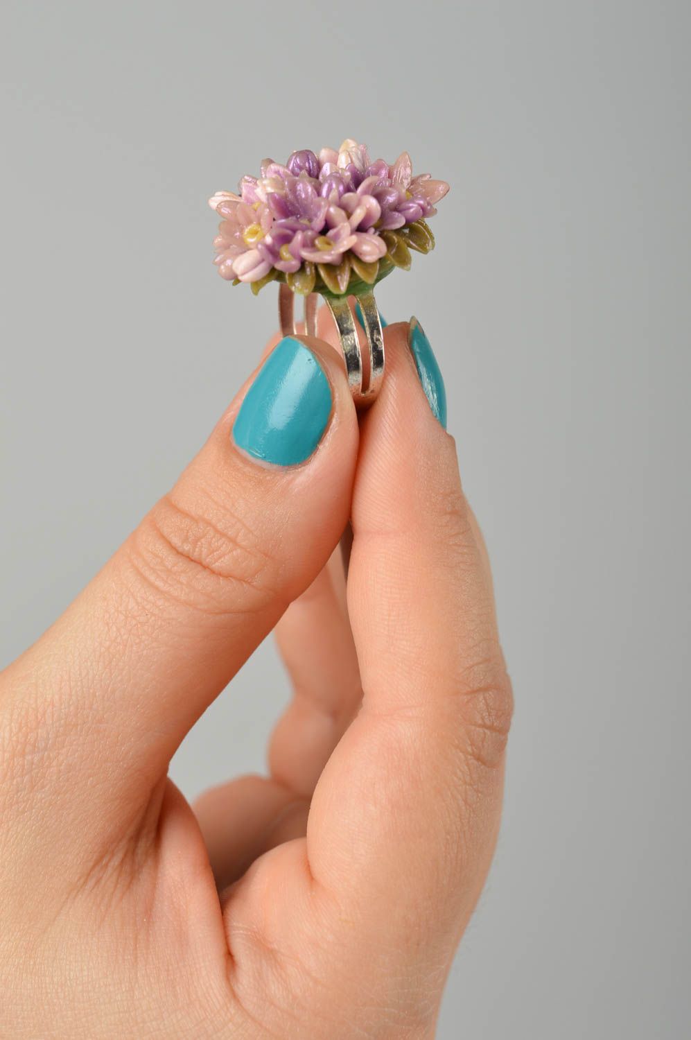 Stylish handmade metal ring plastic flower ring artisan jewelry designs photo 3