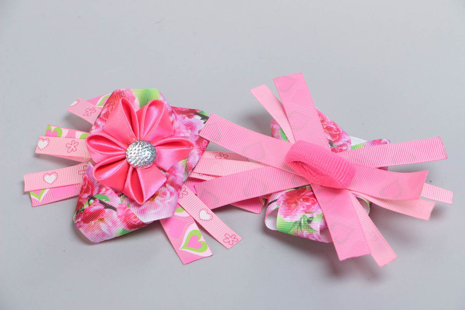 Set of 2 handmade hair ties with pink satin ribbon kanzashi flowers for children photo 4