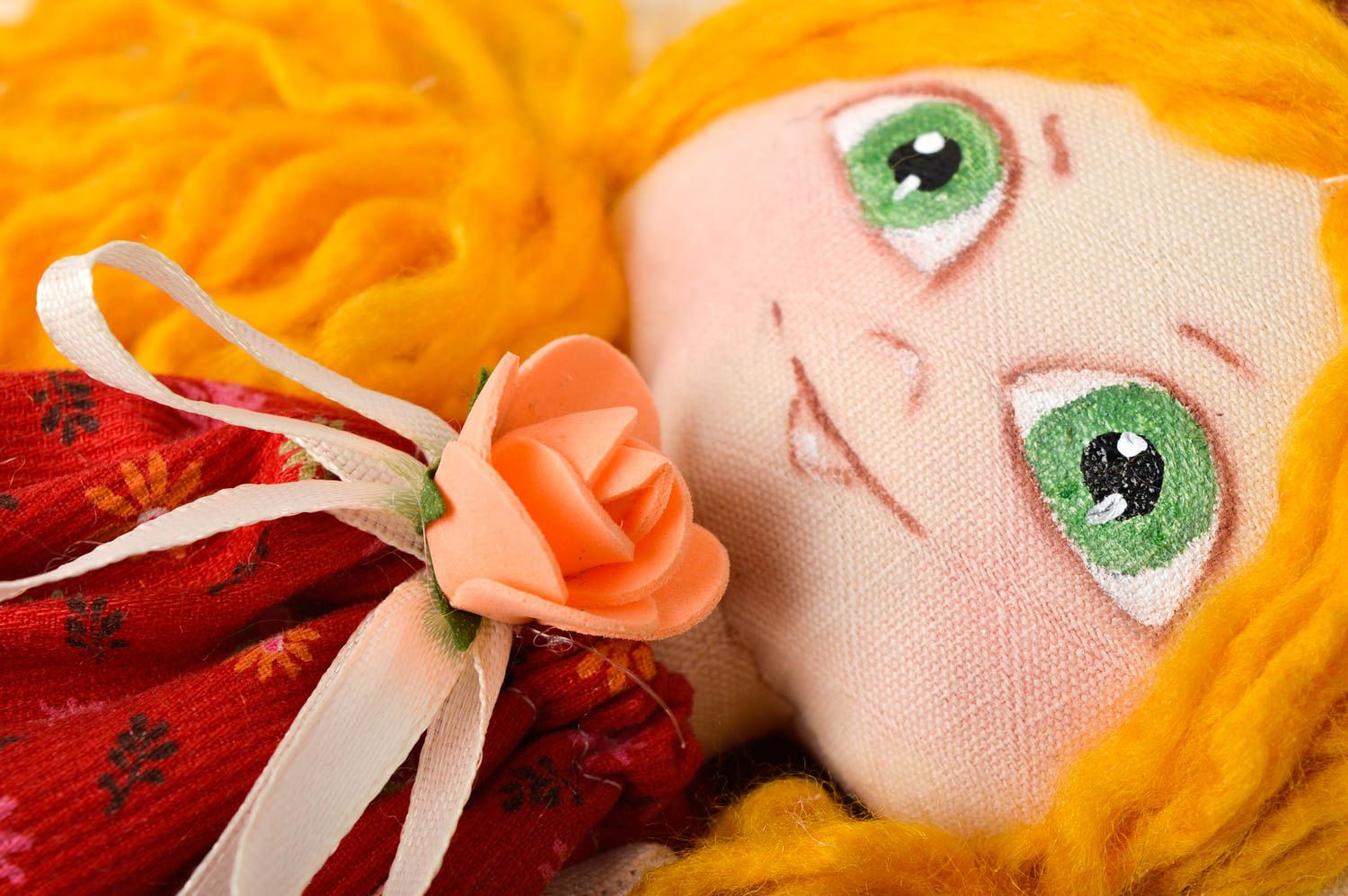 Muñeca artesanal de percal y pana decoración de casa regalo original para niña foto 3
