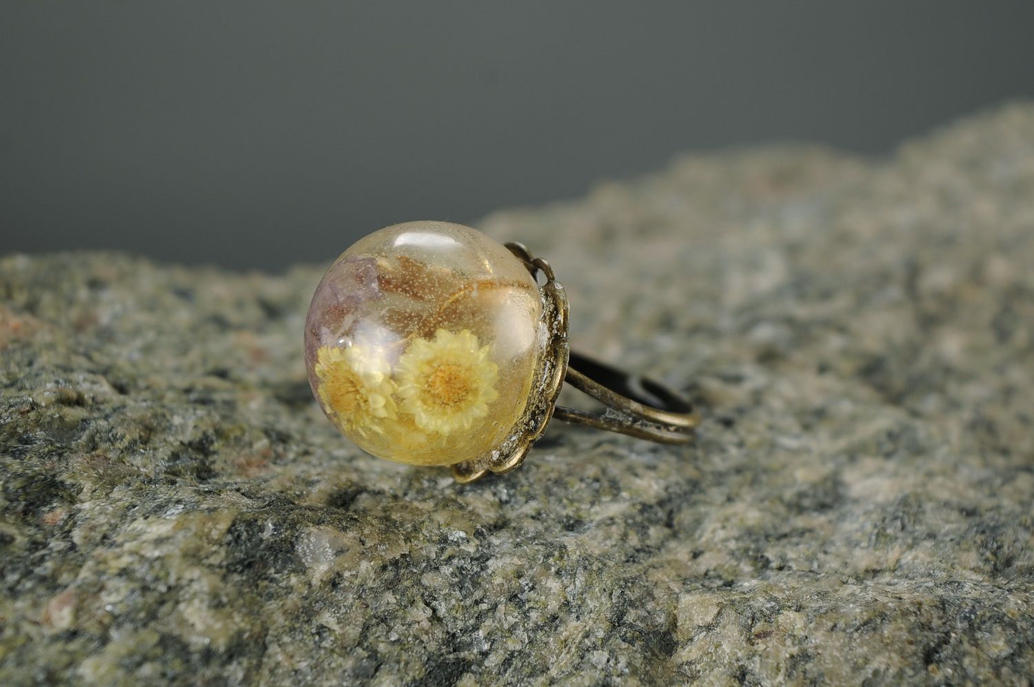 Ring Dried Flowers photo 1