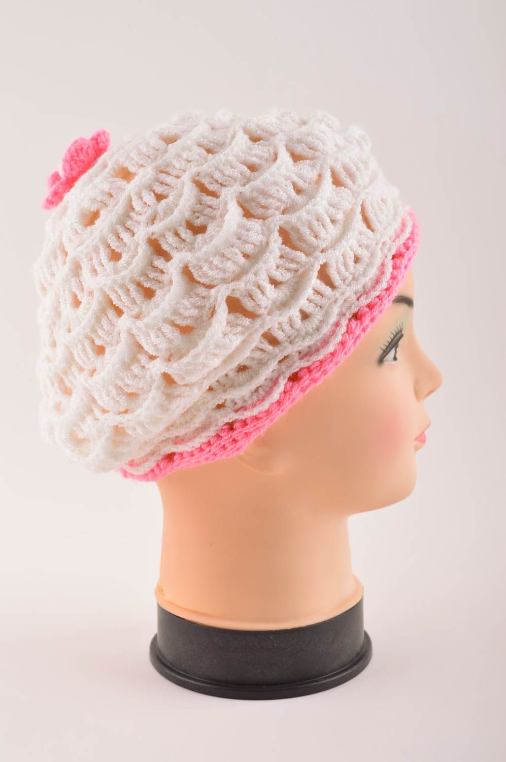 Handmade gehäkelte Mütze Accessoire für Kinder rosa Mädchen Mütze mit Blume foto 4