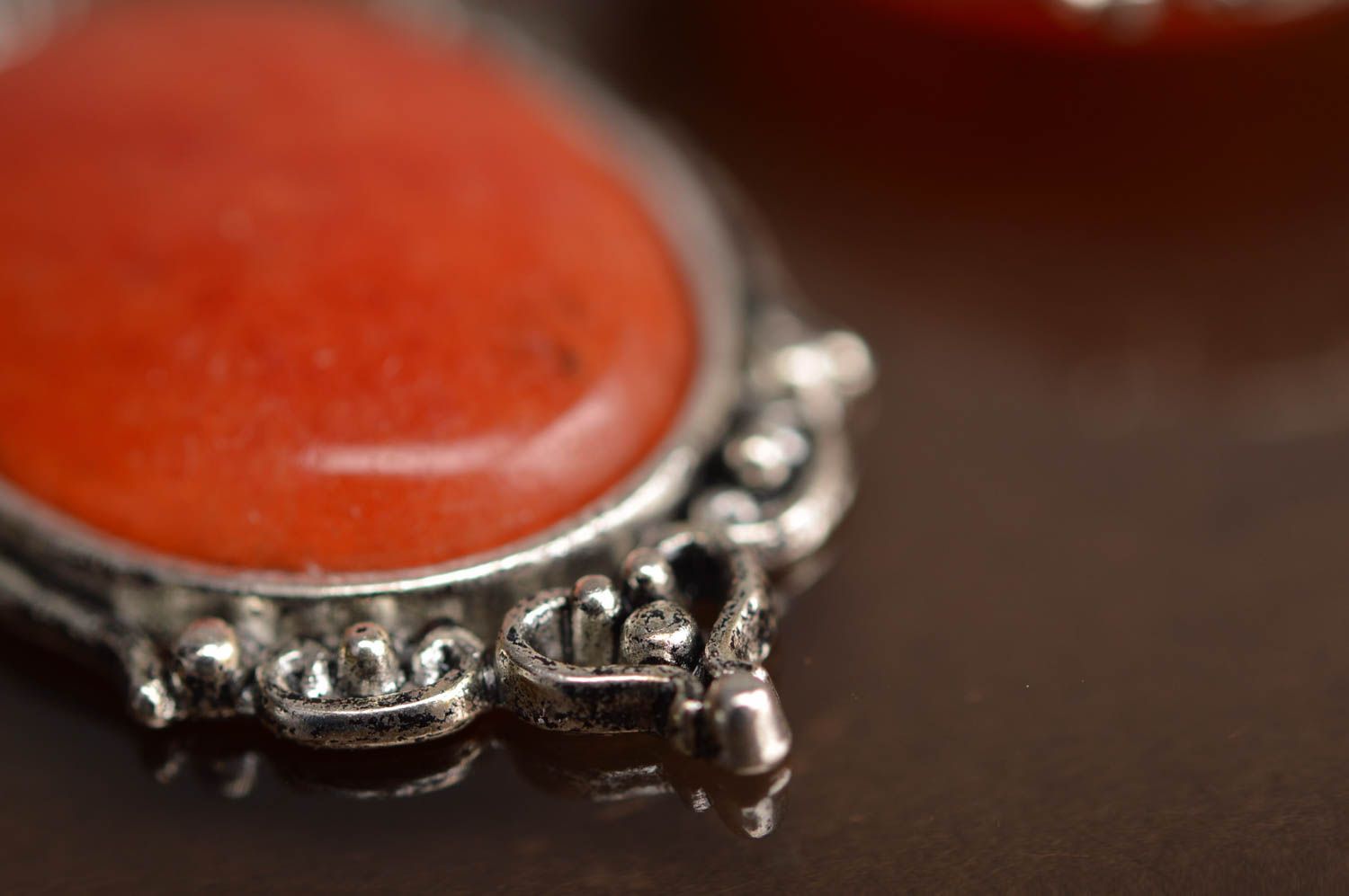 Boucles d'oreilles ovales pendantes rouges vintage faites main pour femme photo 4