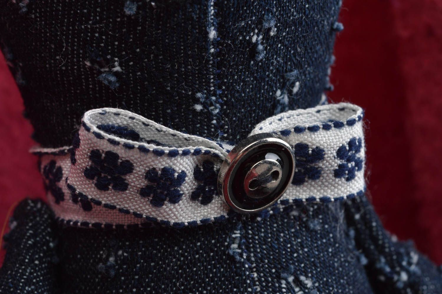 Peluche ours bleu foncé en jean faite main jolie de créateur pour enfant photo 5