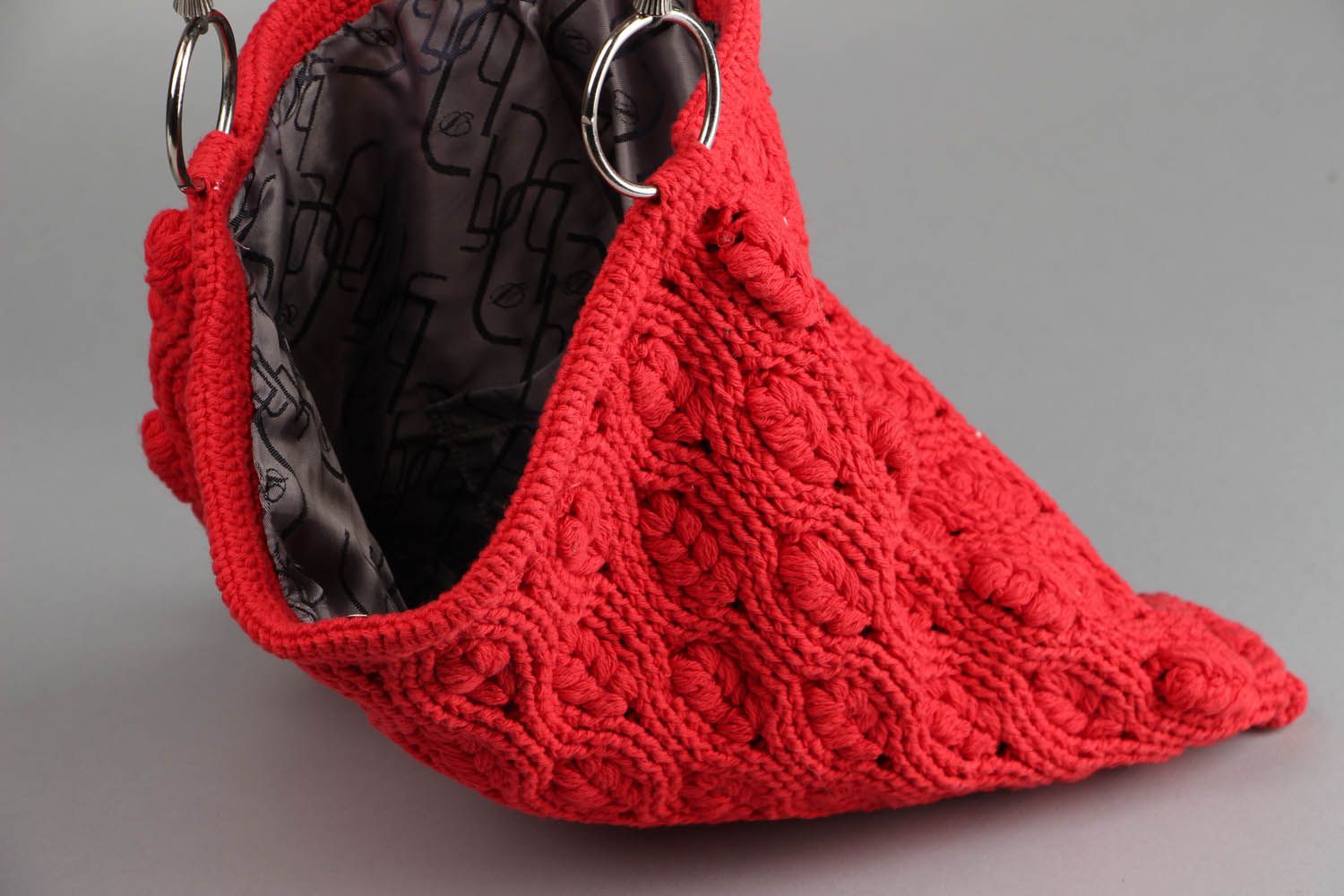 Bolso de mujer tejido de color rojo foto 4