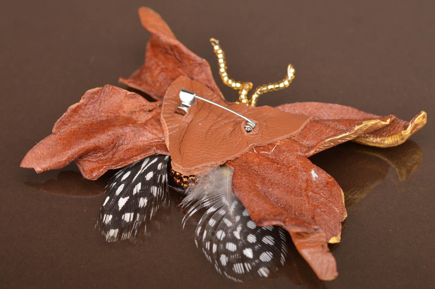 Handmade designer volume brown genuine leather butterfly brooch with feathers photo 5