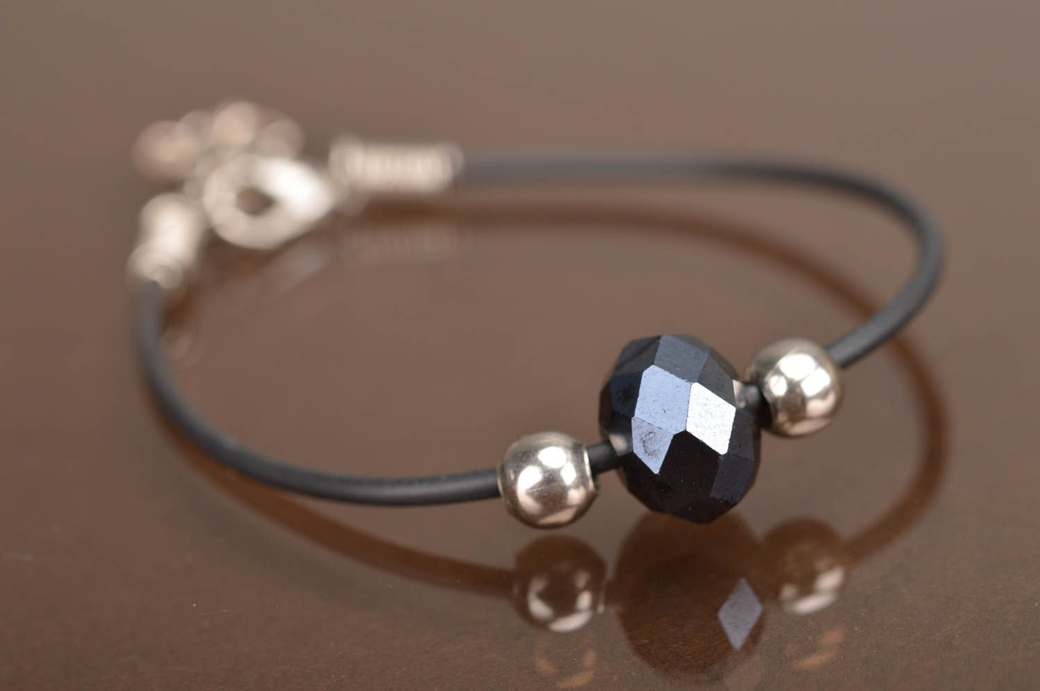 Handmade thin stylish unusual female black bracelet with Czech crystal photo 2