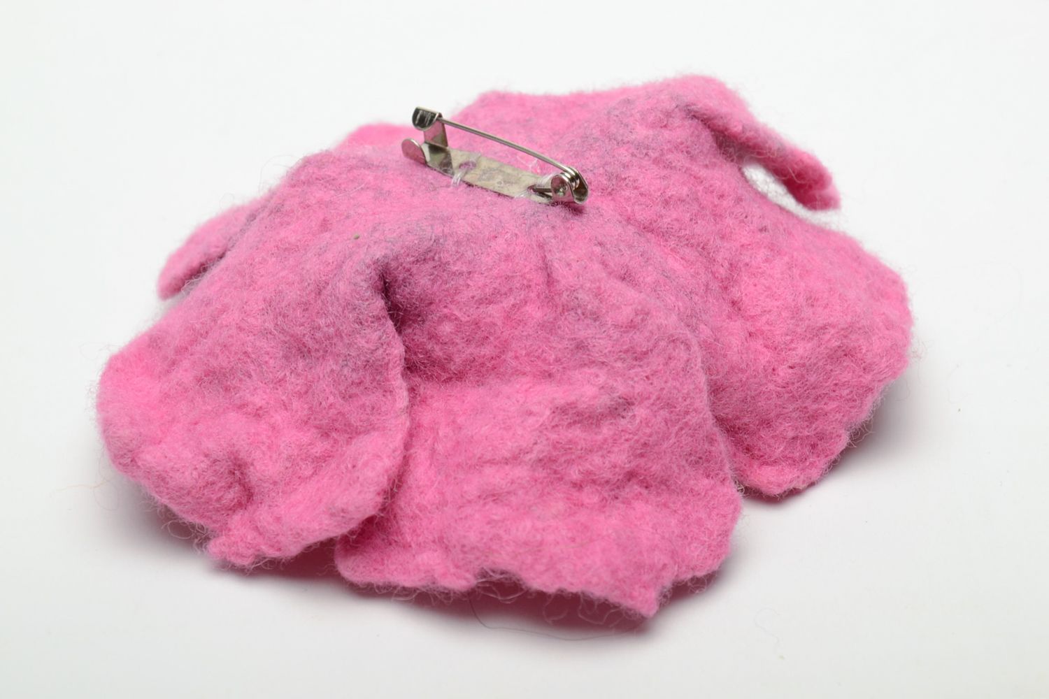 Broche en laine feutrée fleur rose faite main photo 5
