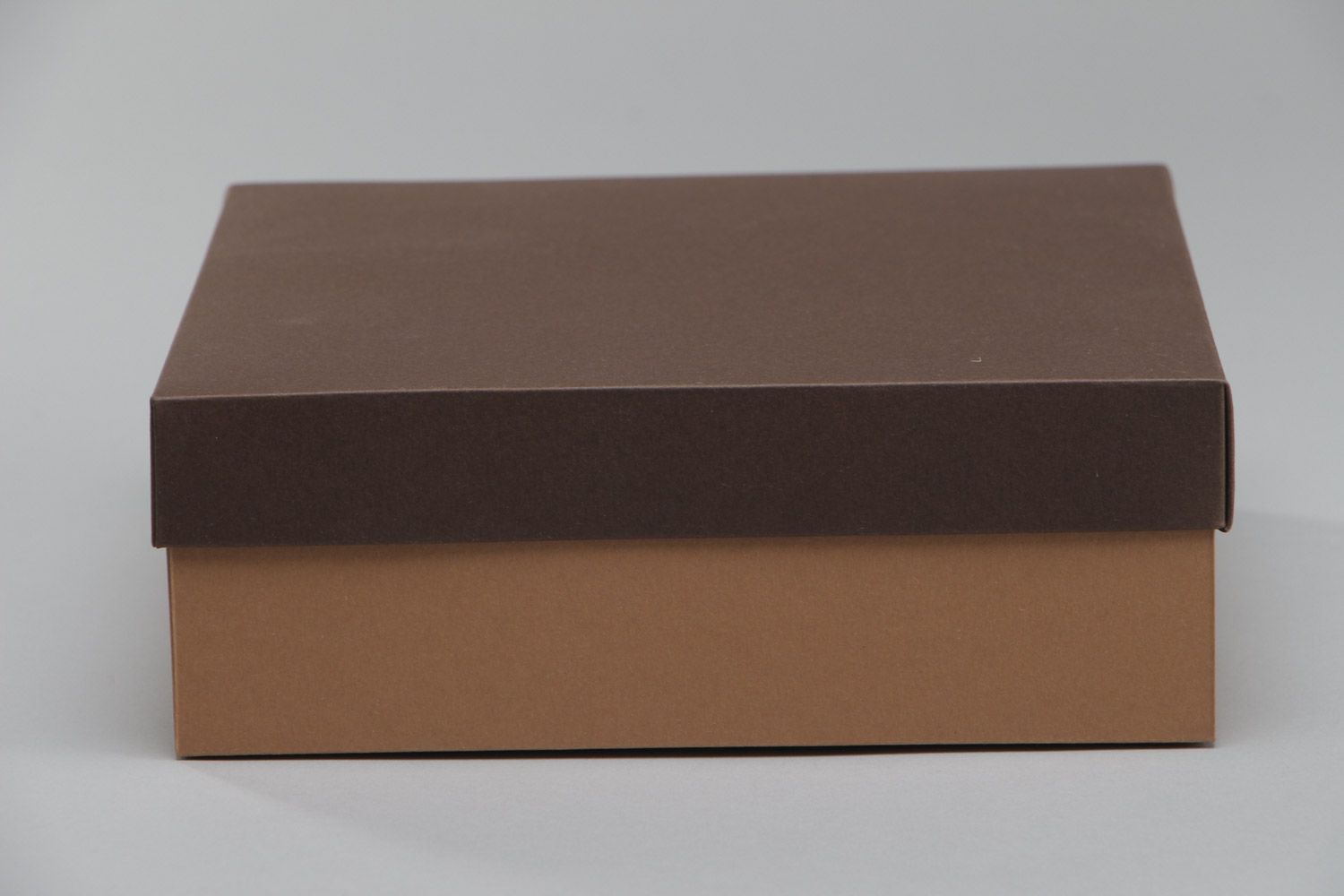 Handmade decorative flat square brown carton gift box with dark lid photo 2