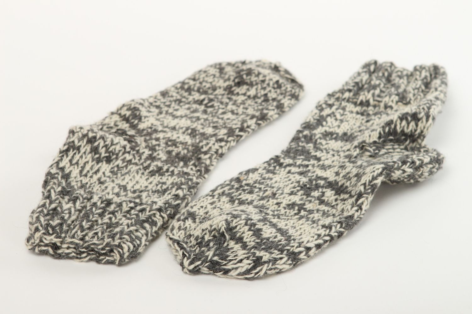 Handmade graue gestrickte Socken Accessoires für Frauen Damen Wollsocken foto 3