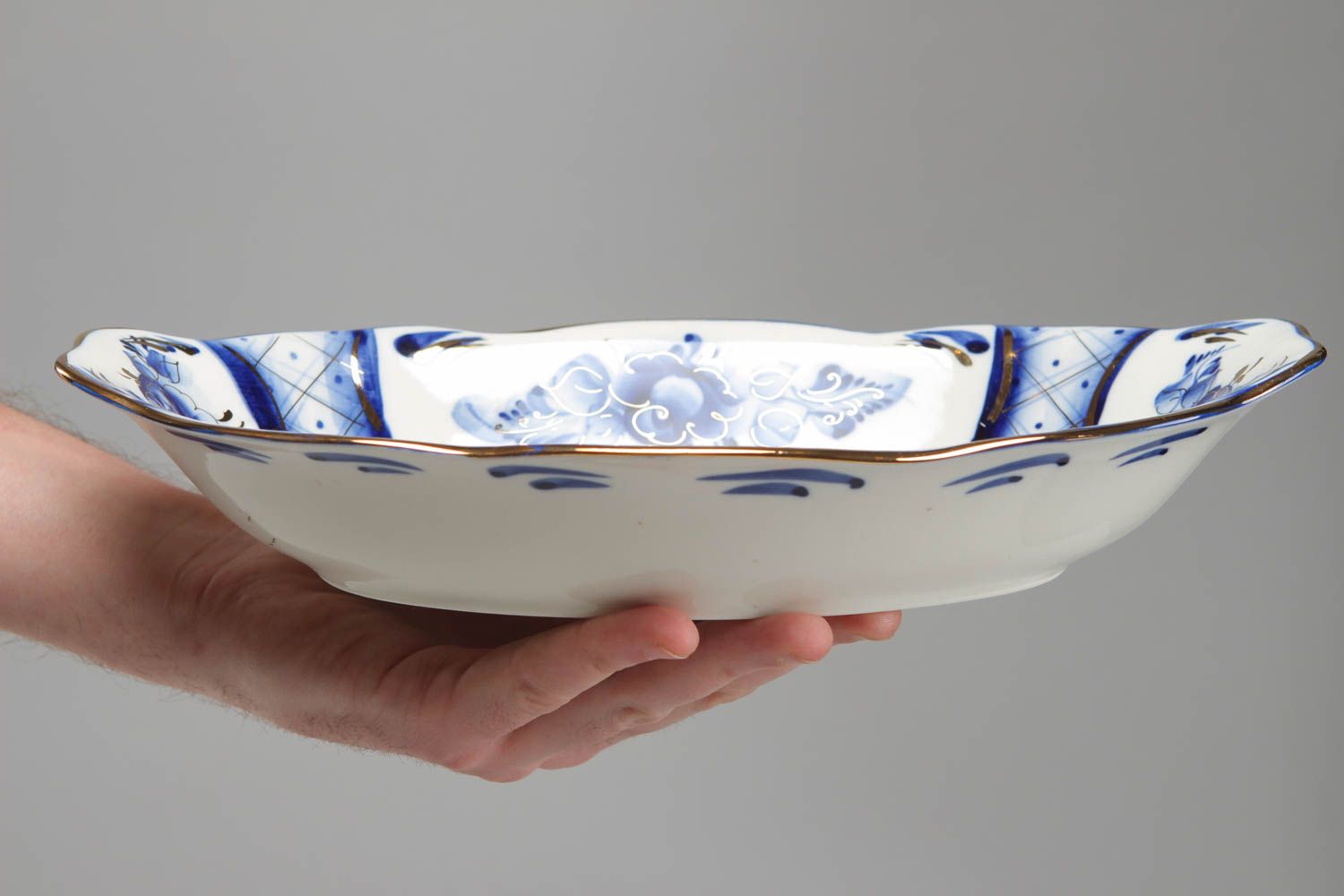 Ceramic dish with Gzhel painting photo 4