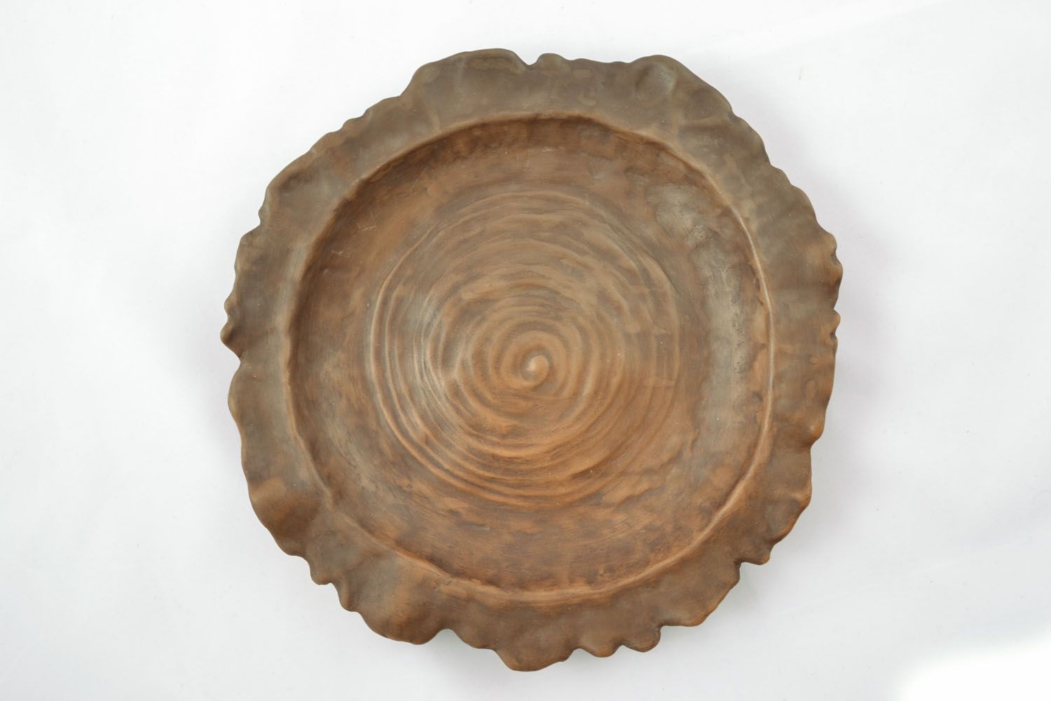 Керамическая тарелка ручной работы фото 1