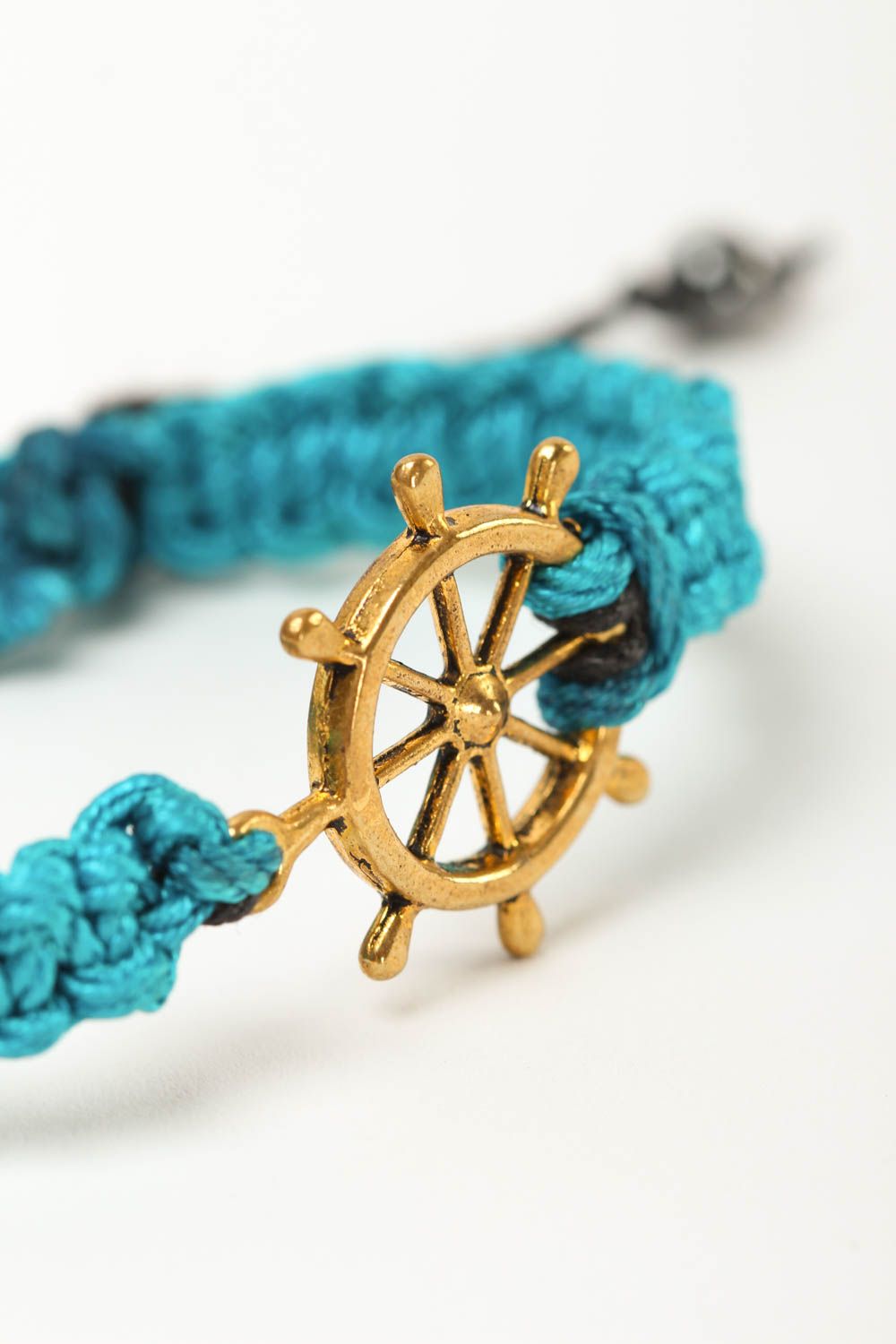 Bracelet bleu Bijou fait main tressé fin avec roue de gouvernail Cadeau femme photo 3