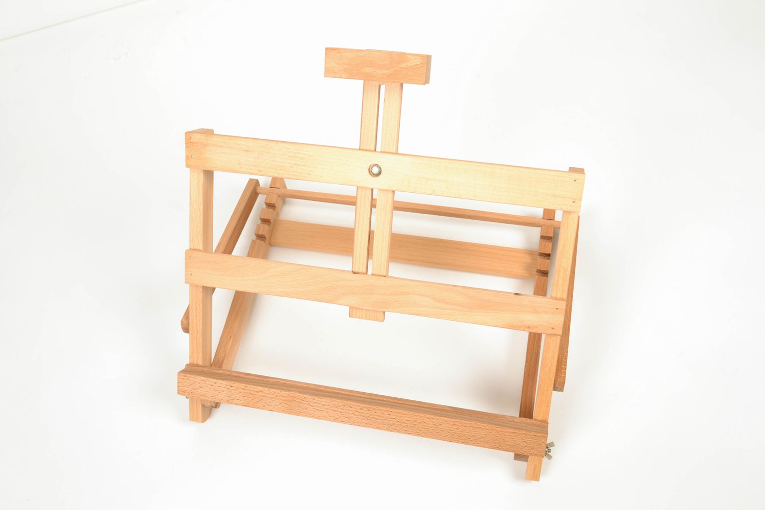 Wooden easel for drawing photo 1