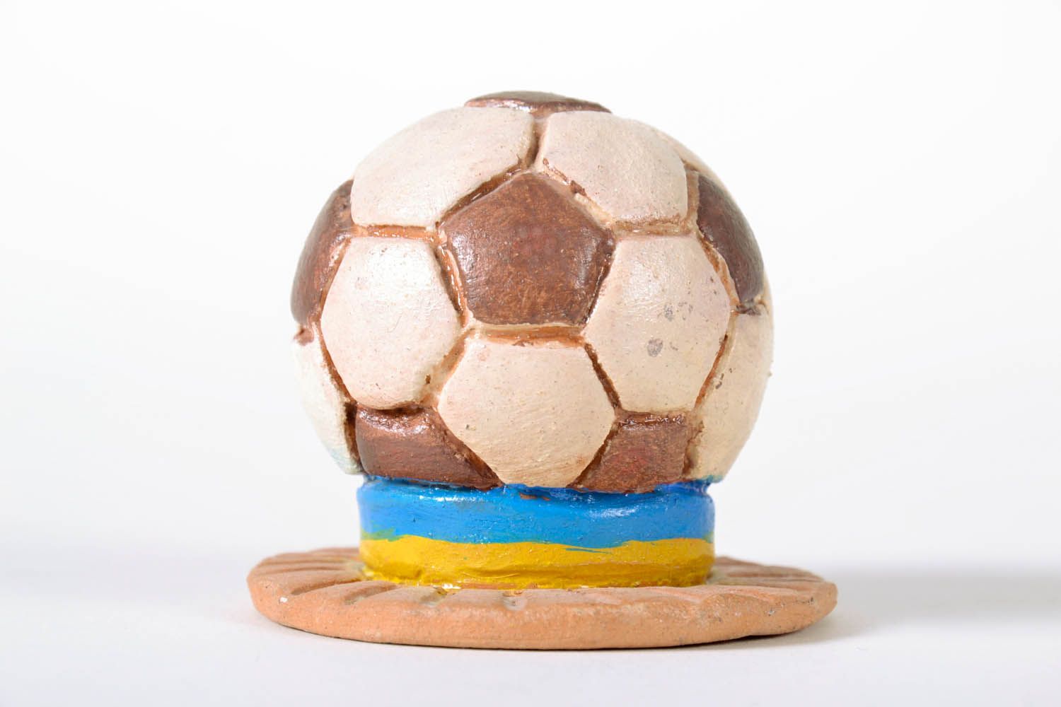 Figurine décorative en terre cuite Ballon de foot photo 2