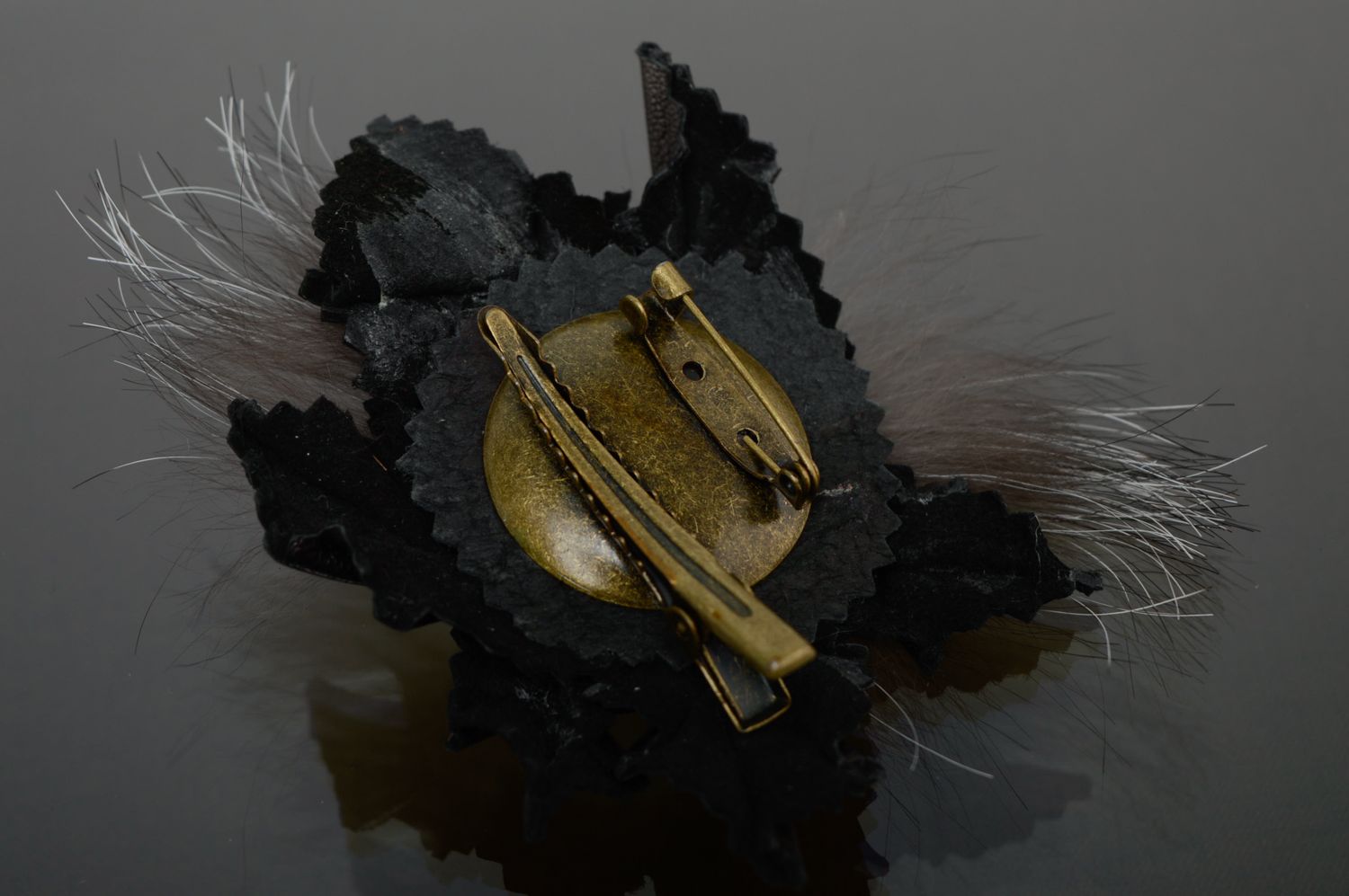 Black floral leather brooch with fur photo 4