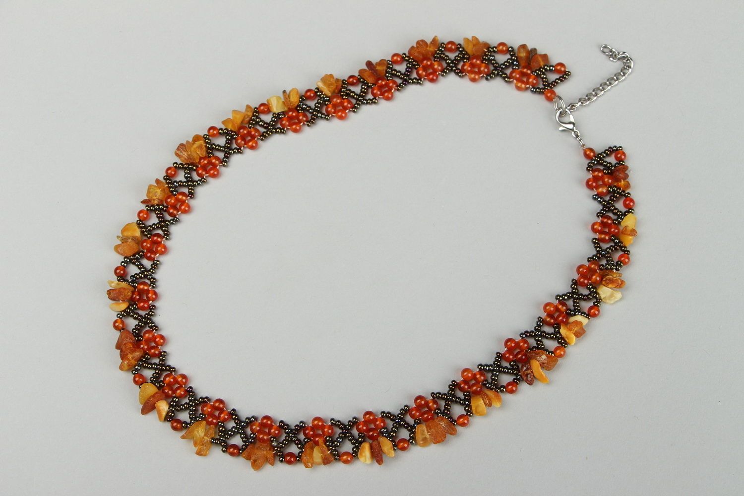 Beaded necklace with carnelian and amber photo 2
