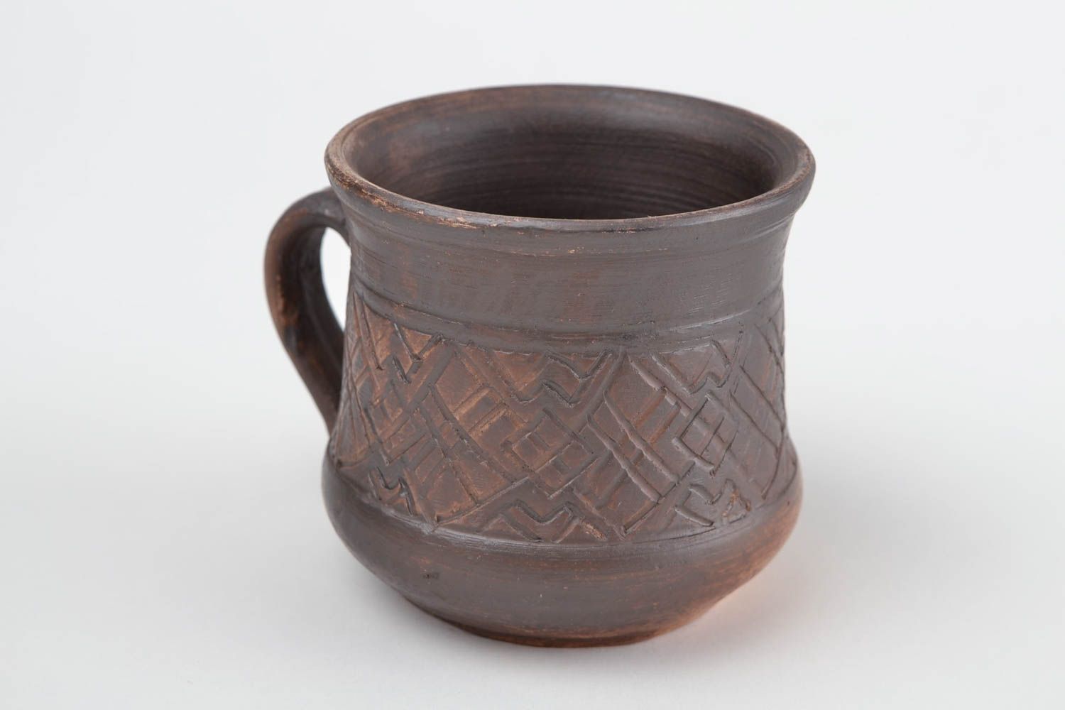 Dark-brown clay coffee cup with Celtic pattern 0,47 lb photo 5