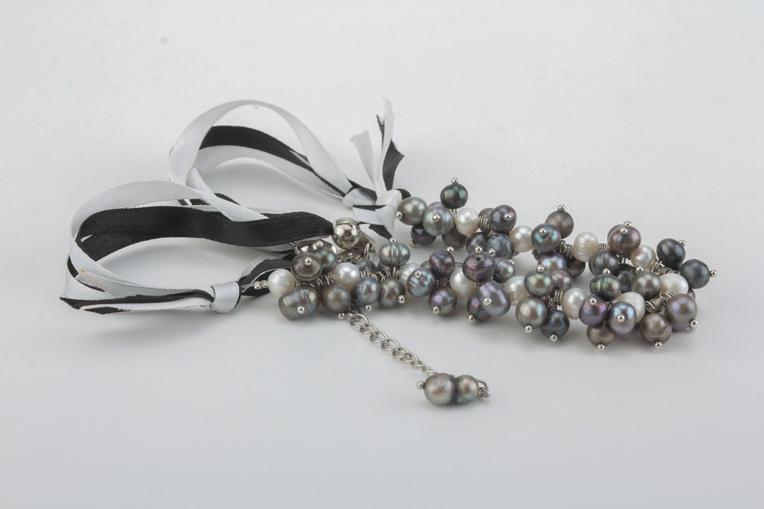 Pearl necklace on satin ribbon photo 1