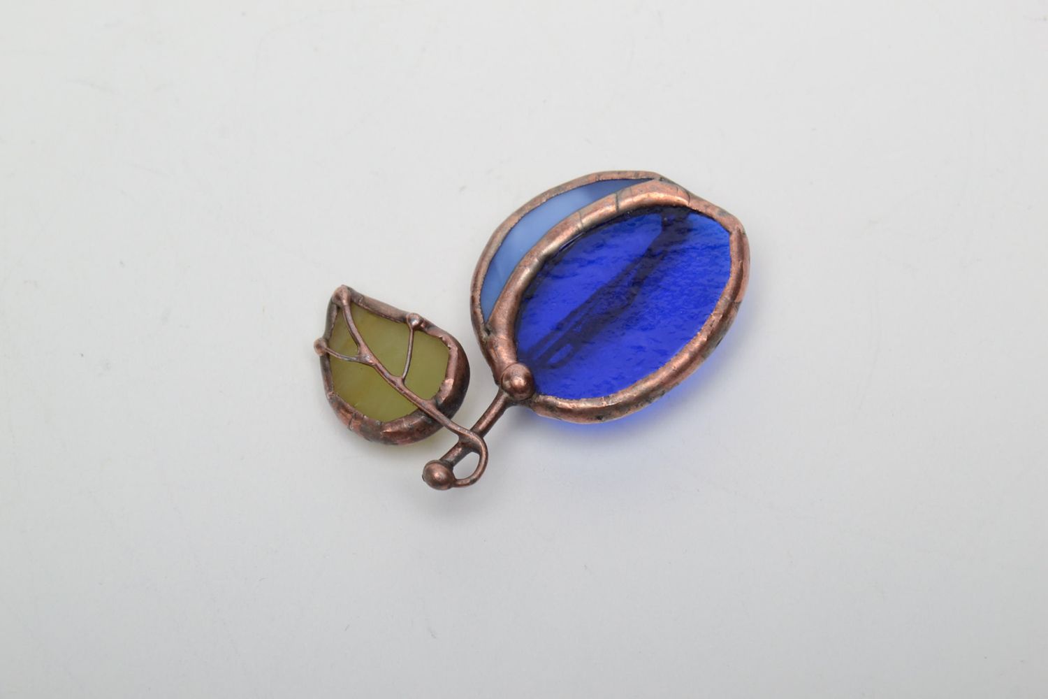Stained glass brooch Plum photo 3