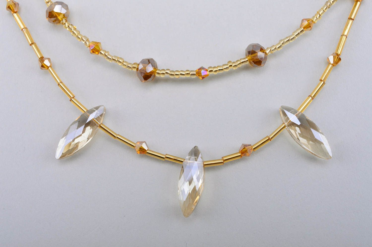 Collier avec cristaux Bijou fait main perles de rocaille Accessoire femme photo 3