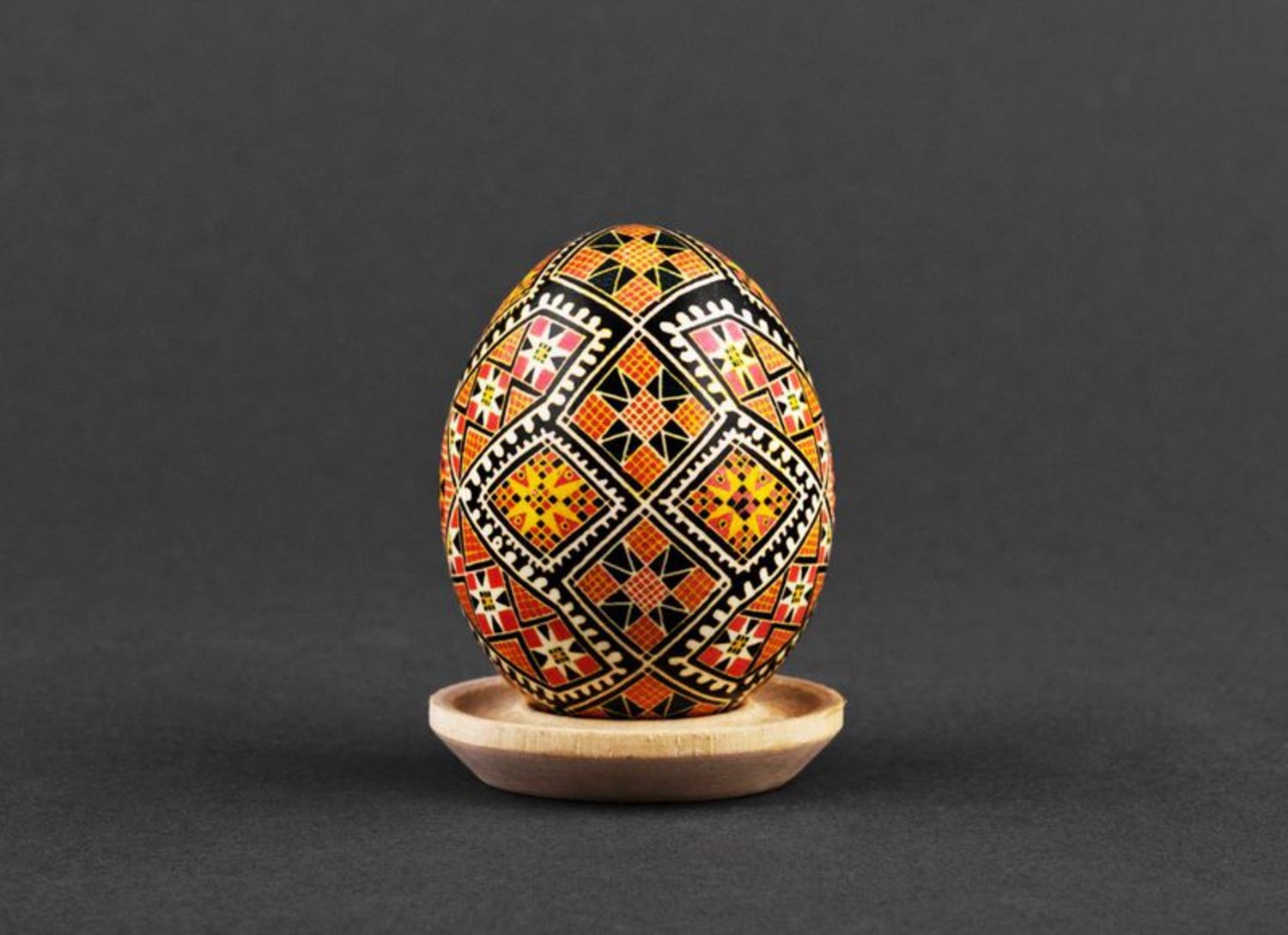 Пасхальное яйцо, расписанное вручную фото 3