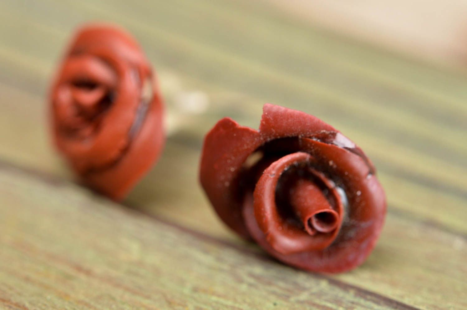 Handmade flower earrings designer stud accessory brown elegant earrings photo 1