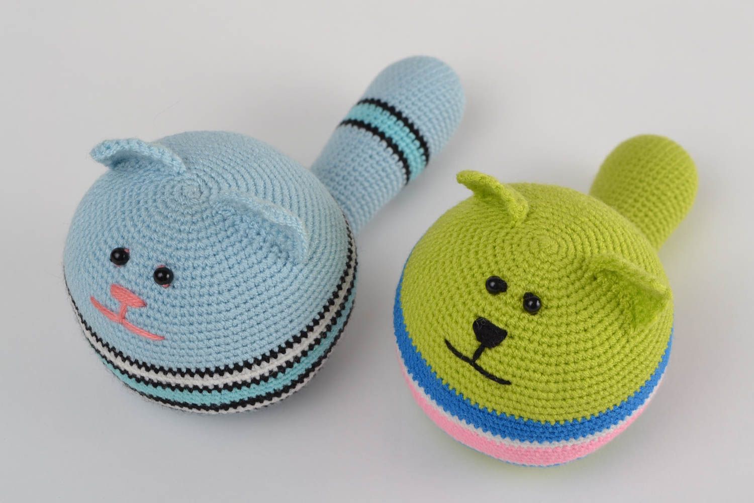 Set of 2 handmade anti-stress soft toys crocheted of acrylic threads cats photo 5