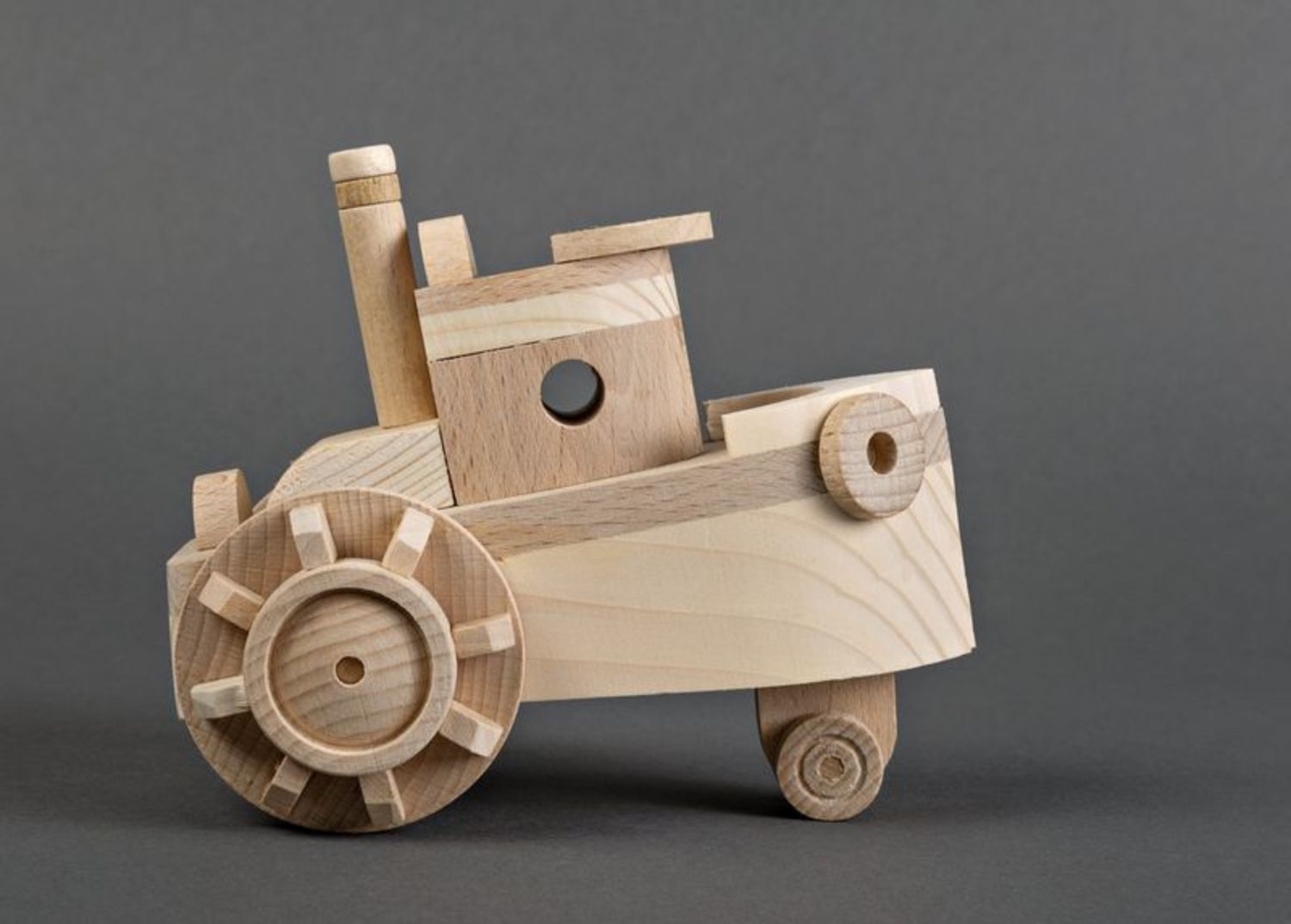 Wooden toy photo 2