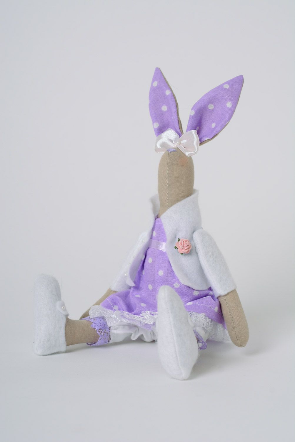 Beau jouet mou fait main lapin en coton et jersey de couleur lilas décor maison photo 3