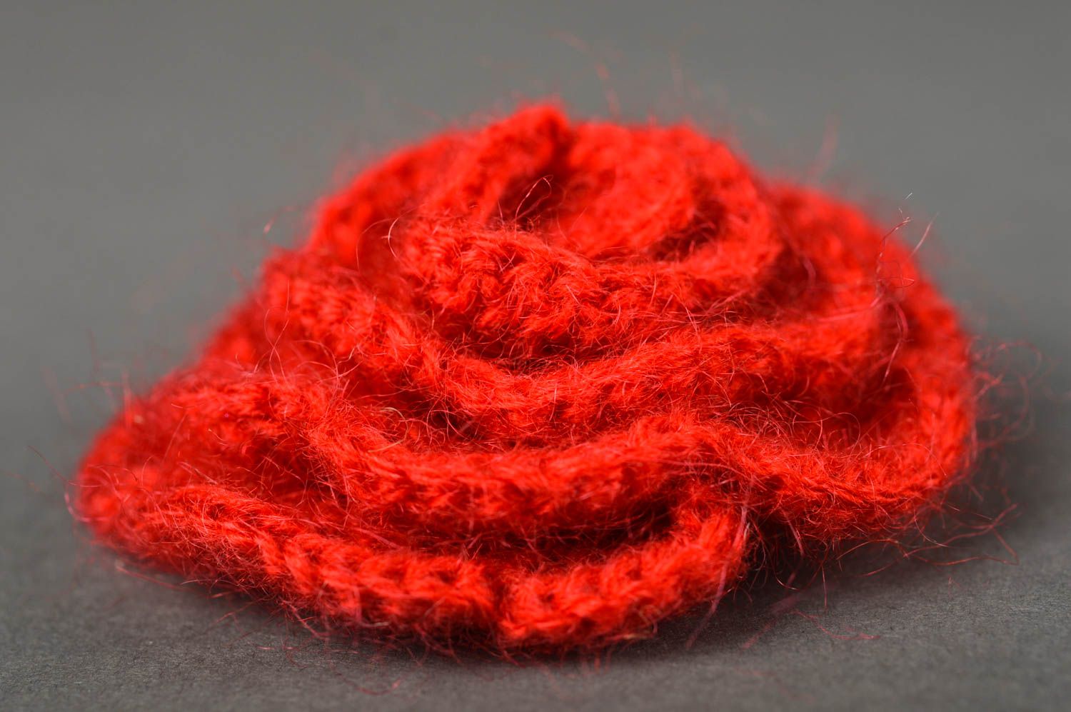 Élastique cheveux fait main Accessoire coiffure Cadeau fille rouge tricoté photo 5