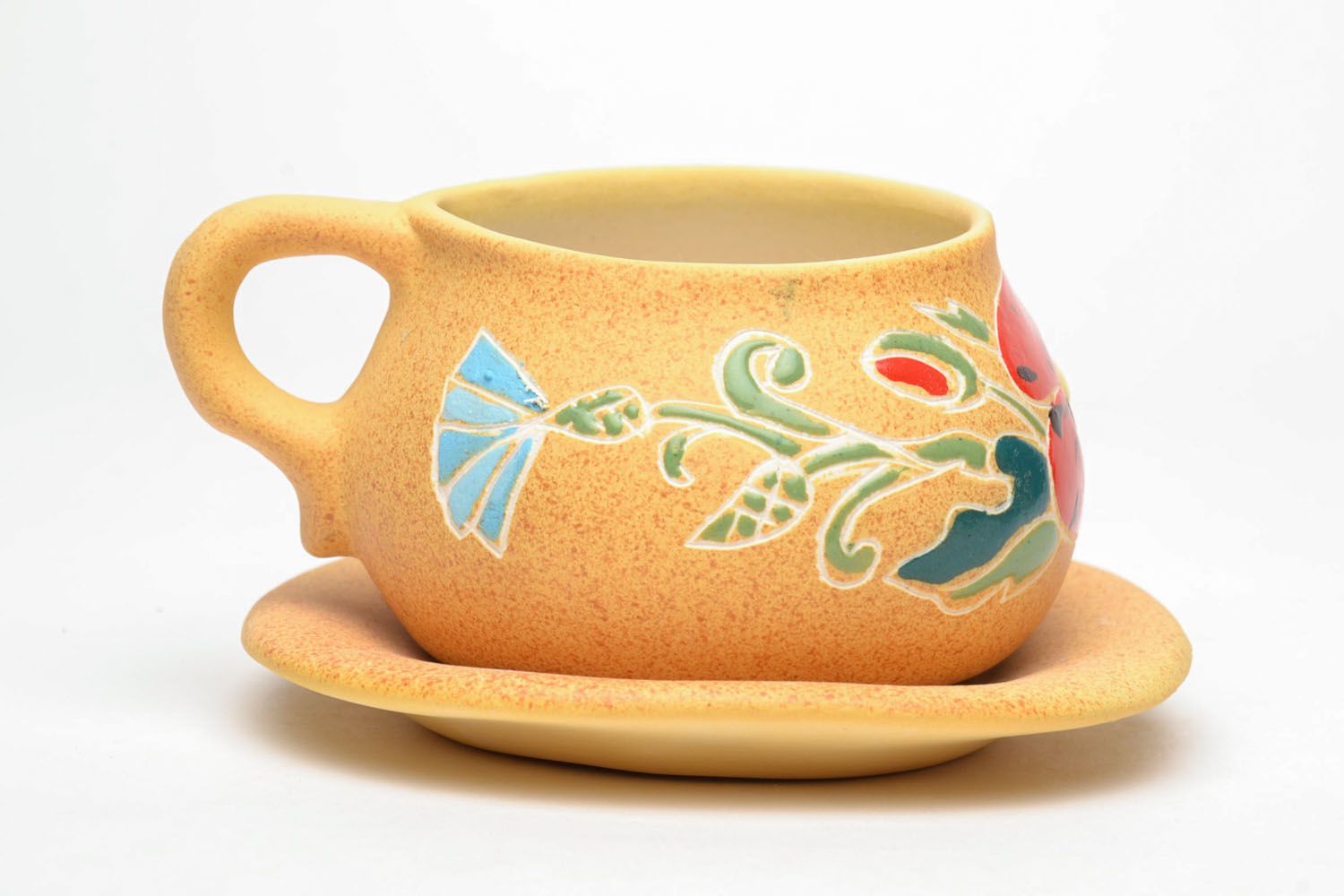 Pot shape clay 5 oz cup for coffee or tea with saucer and handle. Floral red poppies pattern. photo 3