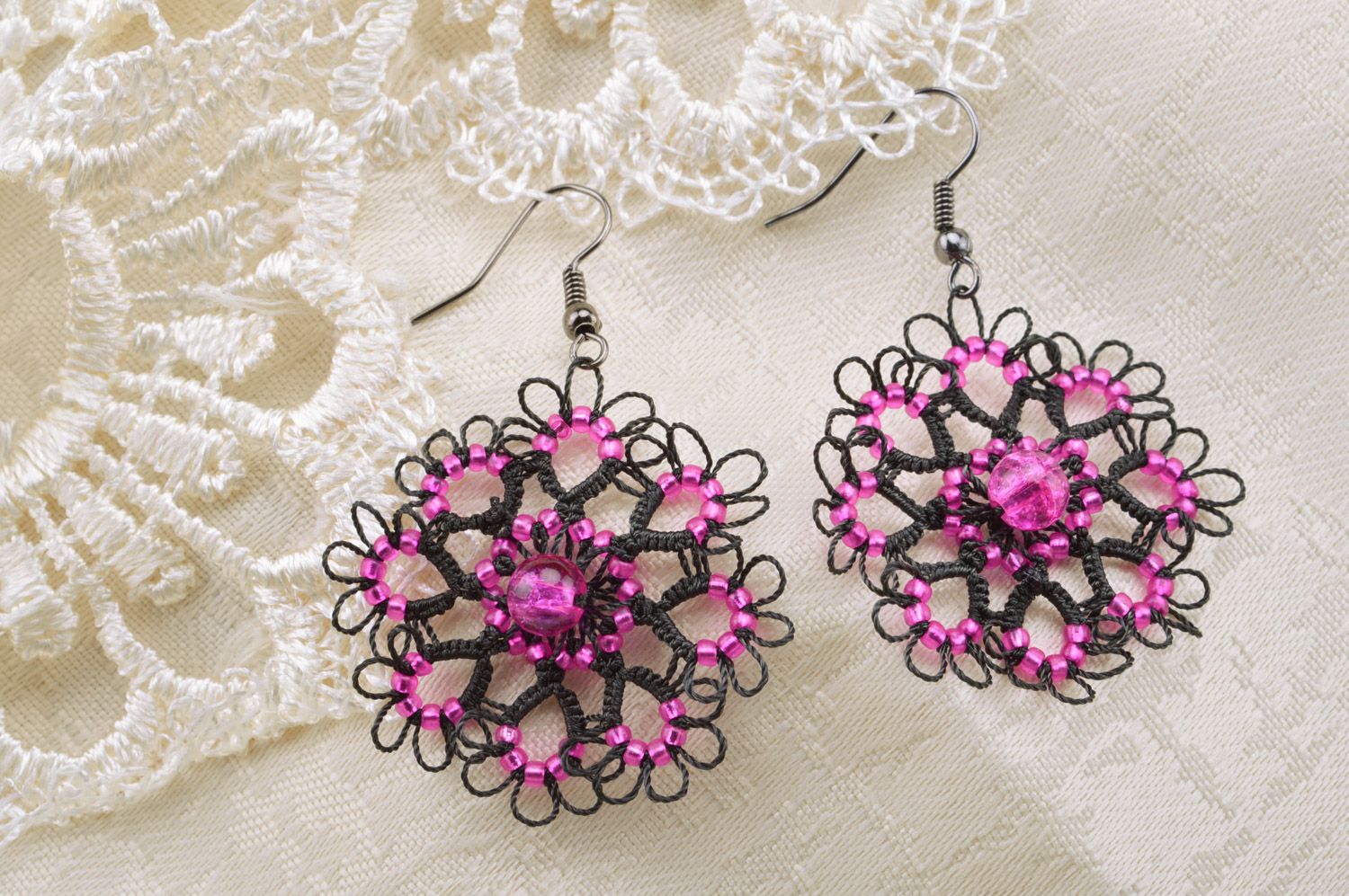 Black and pink handmade large lacy round earrings woven using tatting technique photo 5