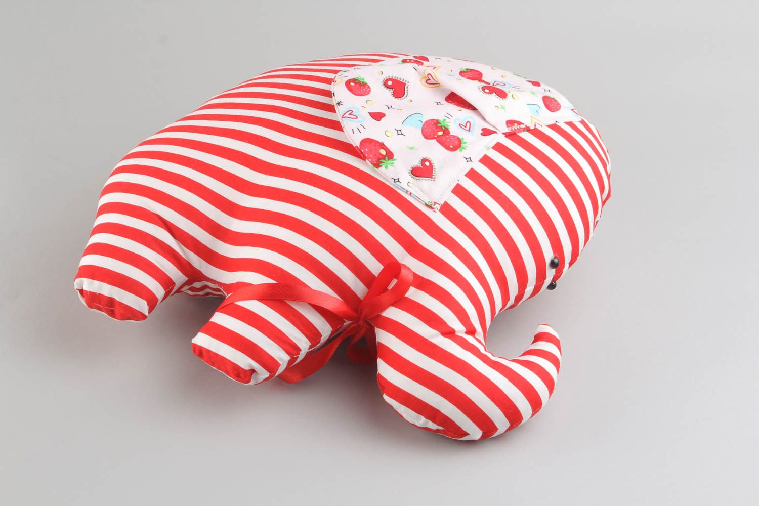 Мягкая подушка-игрушка Клубничный слон фото 2