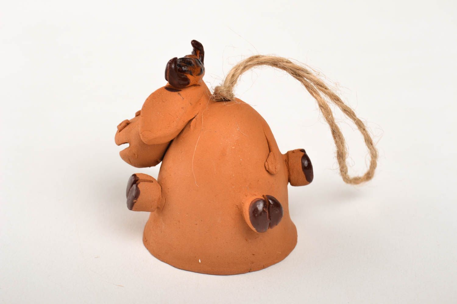 Campanello decorativo fatto a mano vacca in ceramica souvenir di terracotta foto 5