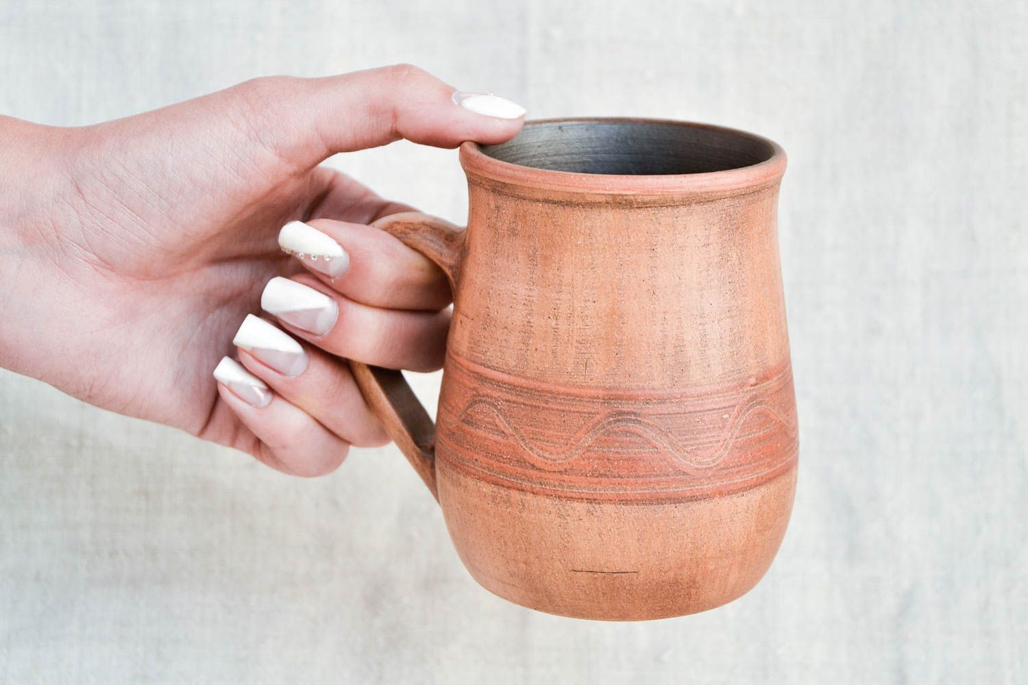 Large ceramic handmade coffee mug with handle 0,56 lb photo 2