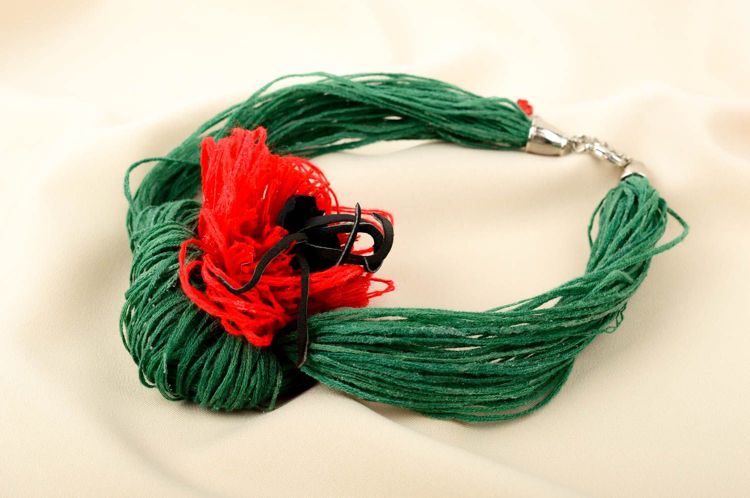 Mehrreihige Halskette handmade Modeschmuck Collier Halskette für Frauen grün rot foto 3