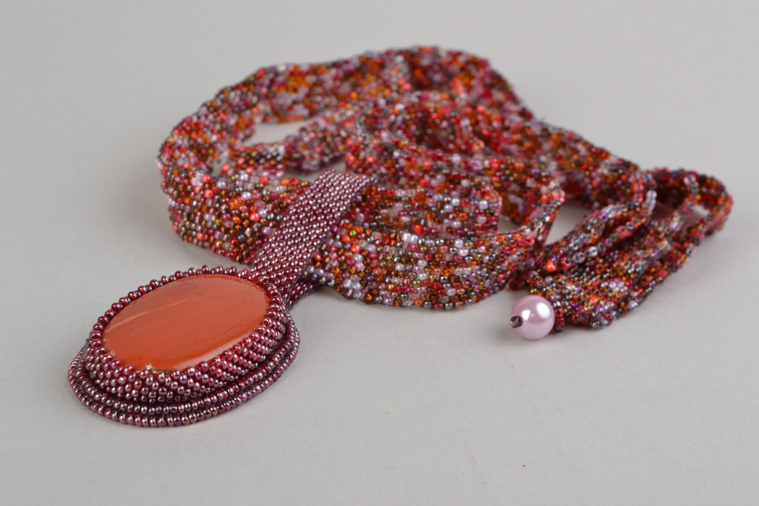 Handgemachtes braunes Collier aus Glasperlen und echten Steinen handmade für Damen foto 3