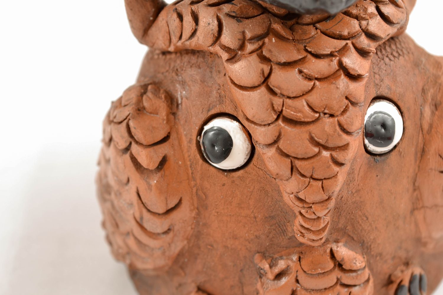 Колокольчик из глины с росписью ручной работы Ученая сова фото 4