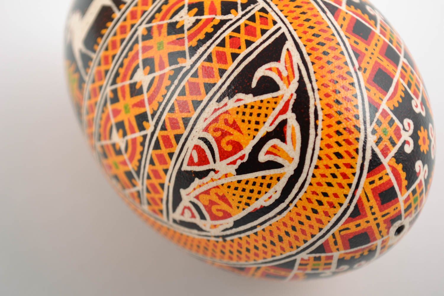 Huevo de Pascua de ganso pintado con acrílicos artesanal con animales foto 4