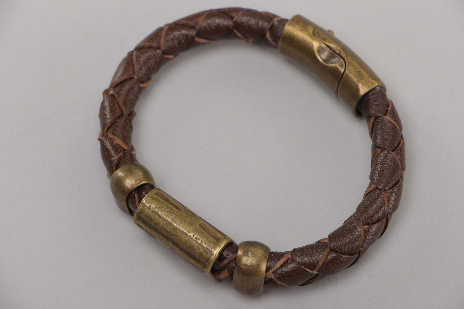 Handmade designer unisex genuine leather bracelet with metal charm photo 3
