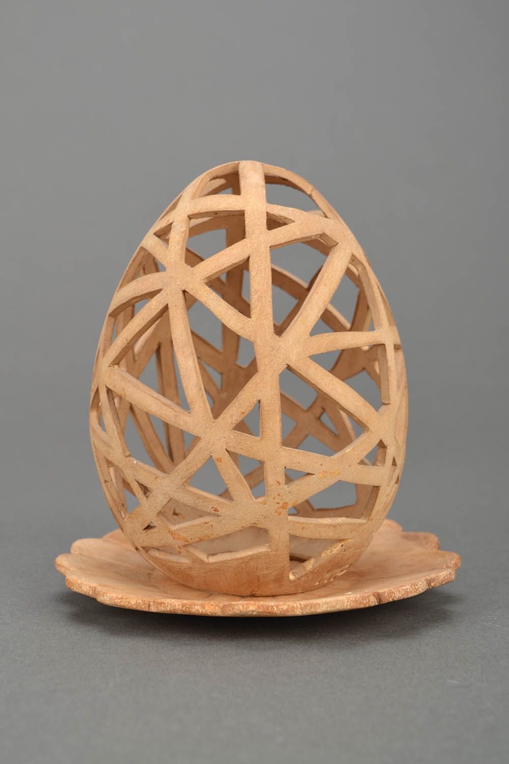 Castiçal de cerâmica em forma do ovo feito à mão  foto 3