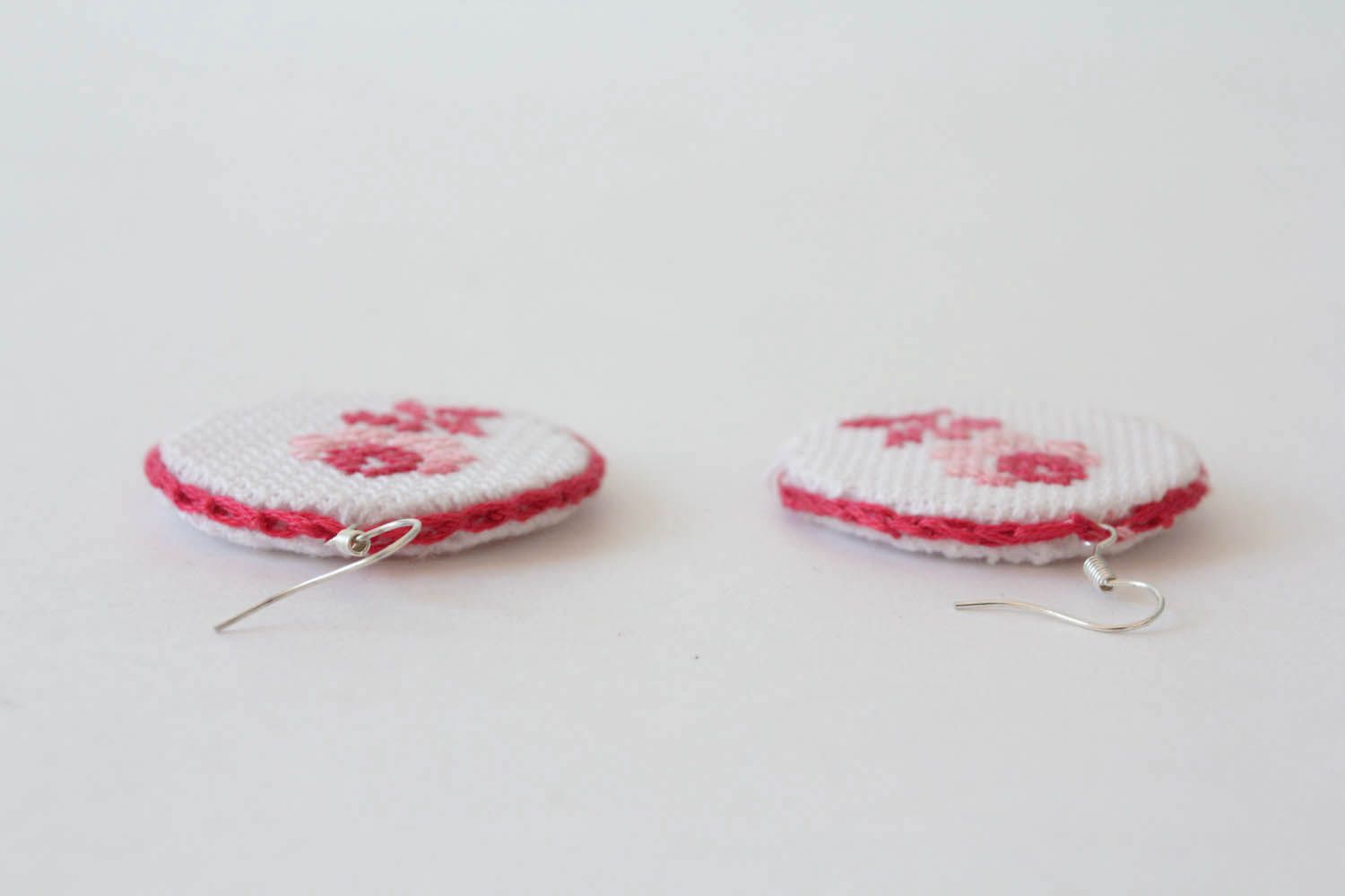 Embroidered earrings photo 2