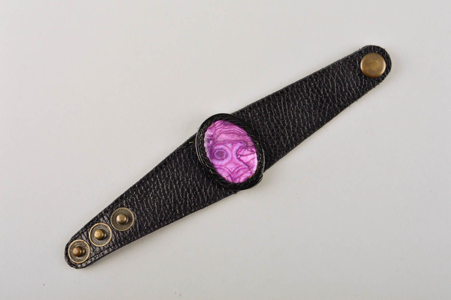 Кожаный браслет ручной работы браслет на руку украшение из кожи с самоцветом фото 5